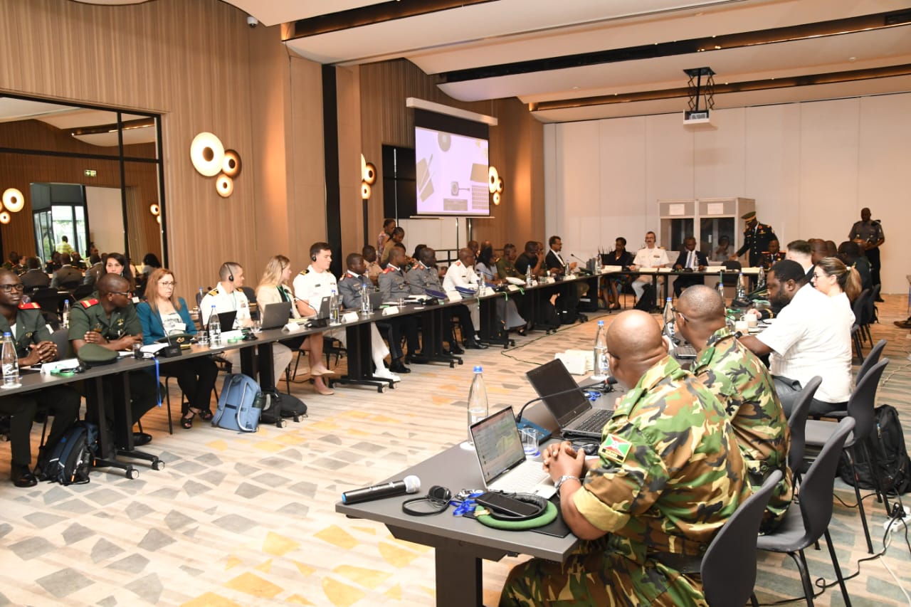 Des militaires et civils de dix pays africains unissent leurs forces pour lutte contre le paludisme