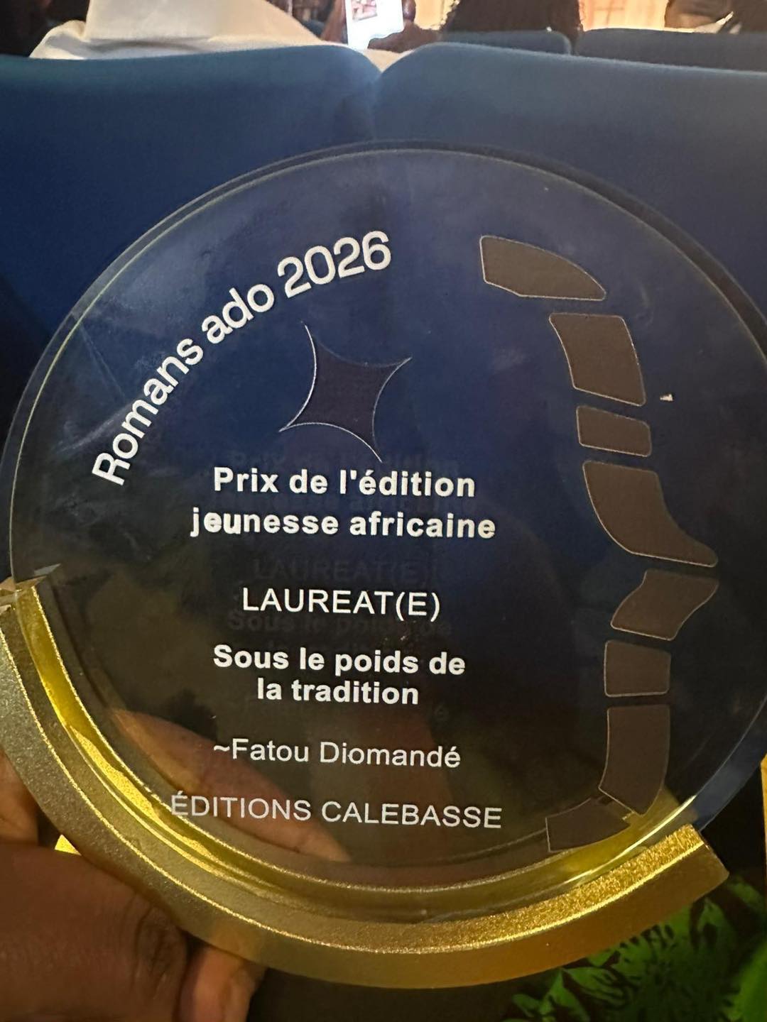 Les éditions Calebasse reçoivent le Prix de l'édition Jeunesse Africaine 2026 pour "Sous le poids de la tradition "