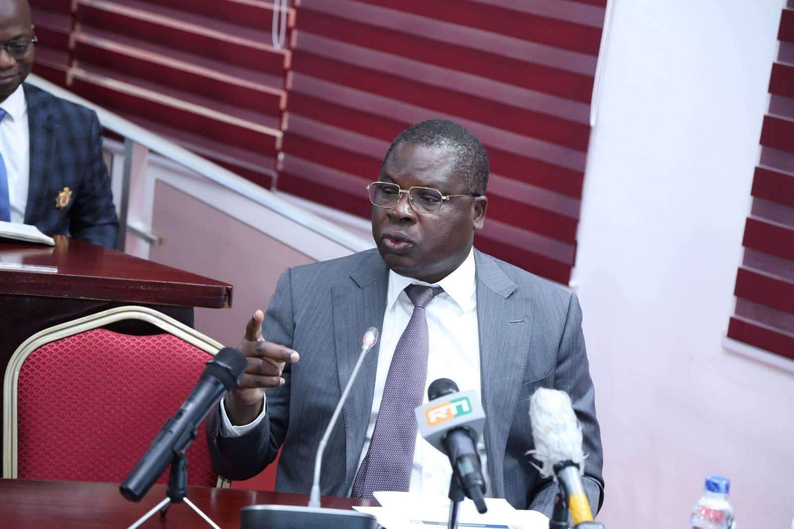 Le ministre Amédée Koffi Kouakou présente les actions engagées au CESEC pour l' accès à l’eau potable
