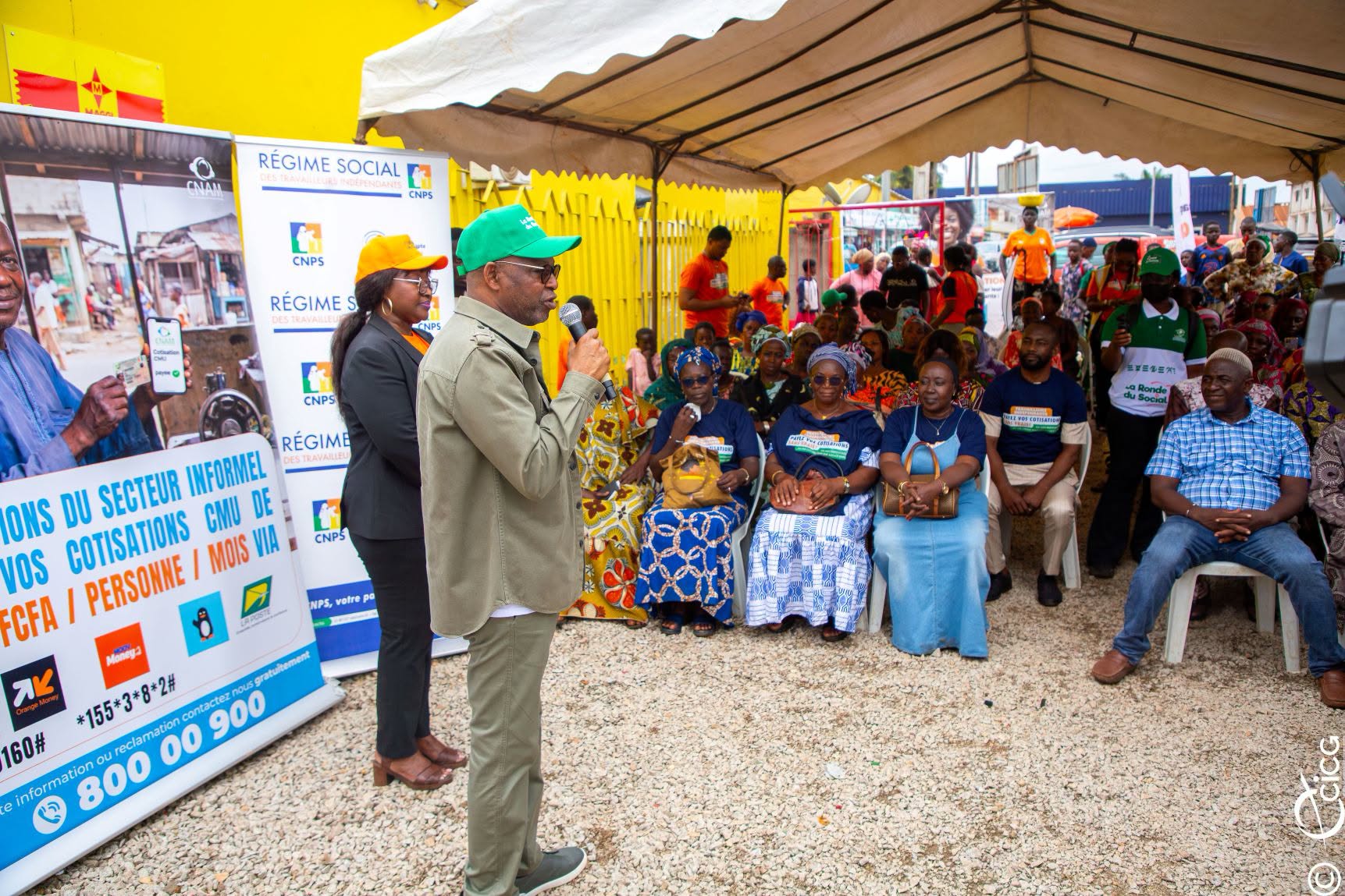 Adama Kamara mobilise commerçants et transporteurs pour la CMU et le RSTI à Abengourou lors de Ronde du social